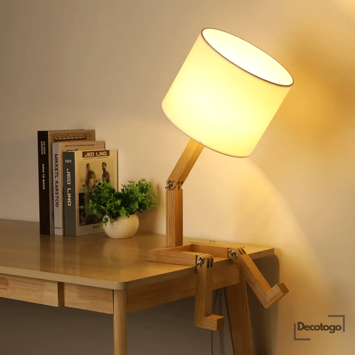 RoboLume™| The Wooden Robot Table Lamp - Decotogo.Shop